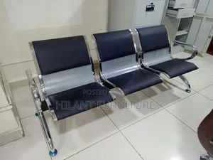 Standard Padded 3-Link Waiting Bench – Black & Silver