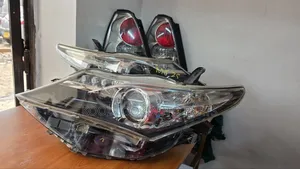 2012 Toyota Auris Non-Xenon Headlights