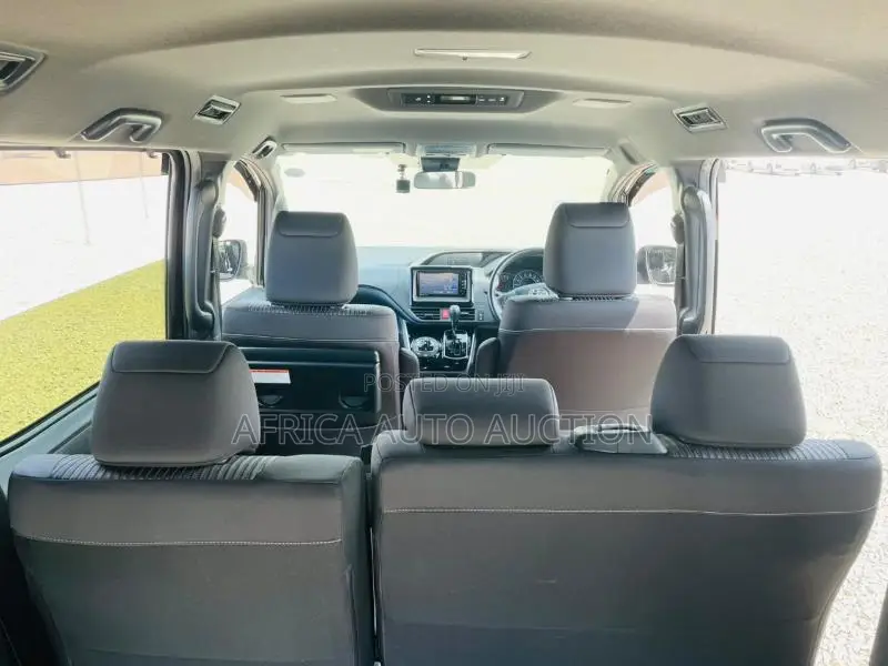 Toyota Voxy 2019 Black