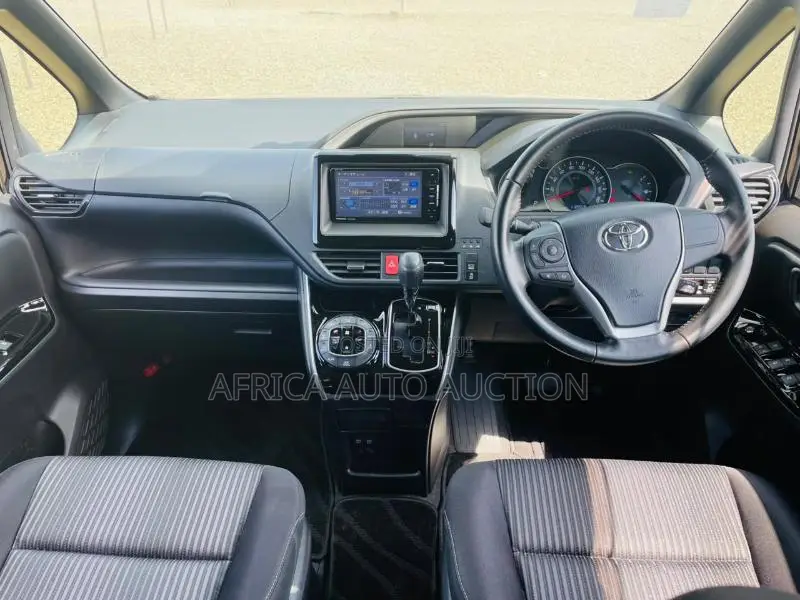 Toyota Voxy 2019 Black