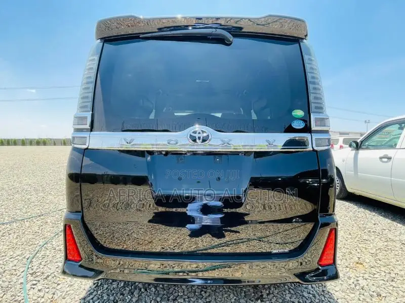 Toyota Voxy 2019 Black