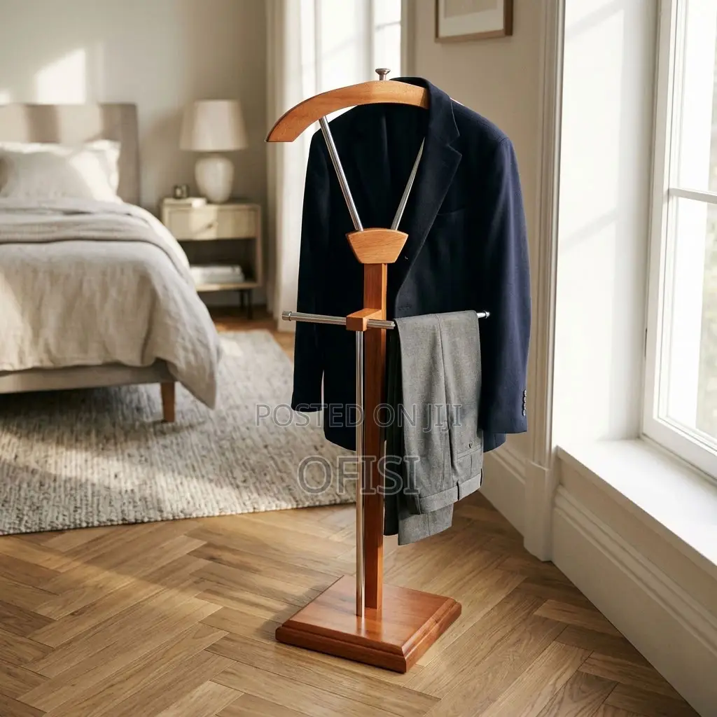 Coat Hanger; Mahogany Standing Coat Rack