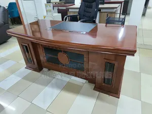 1.8M Executive Office Desk – Premium Mahogany Finish