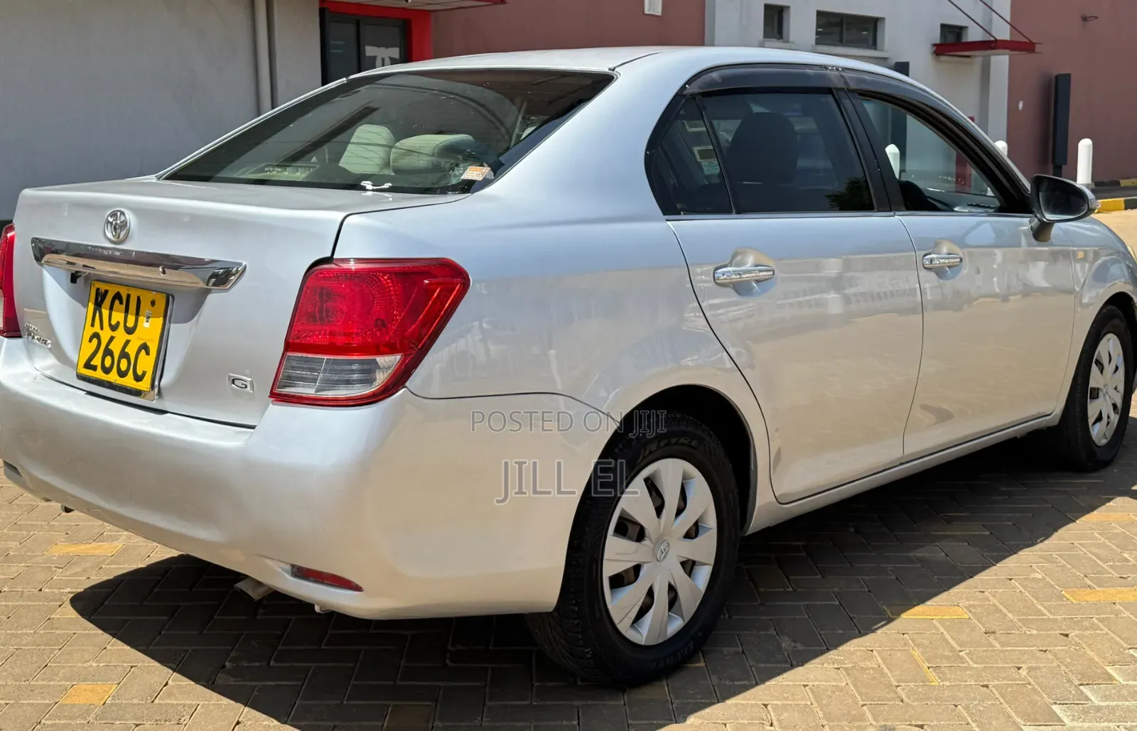 Toyota Axio 1.5 G 2WD 2012 Silver