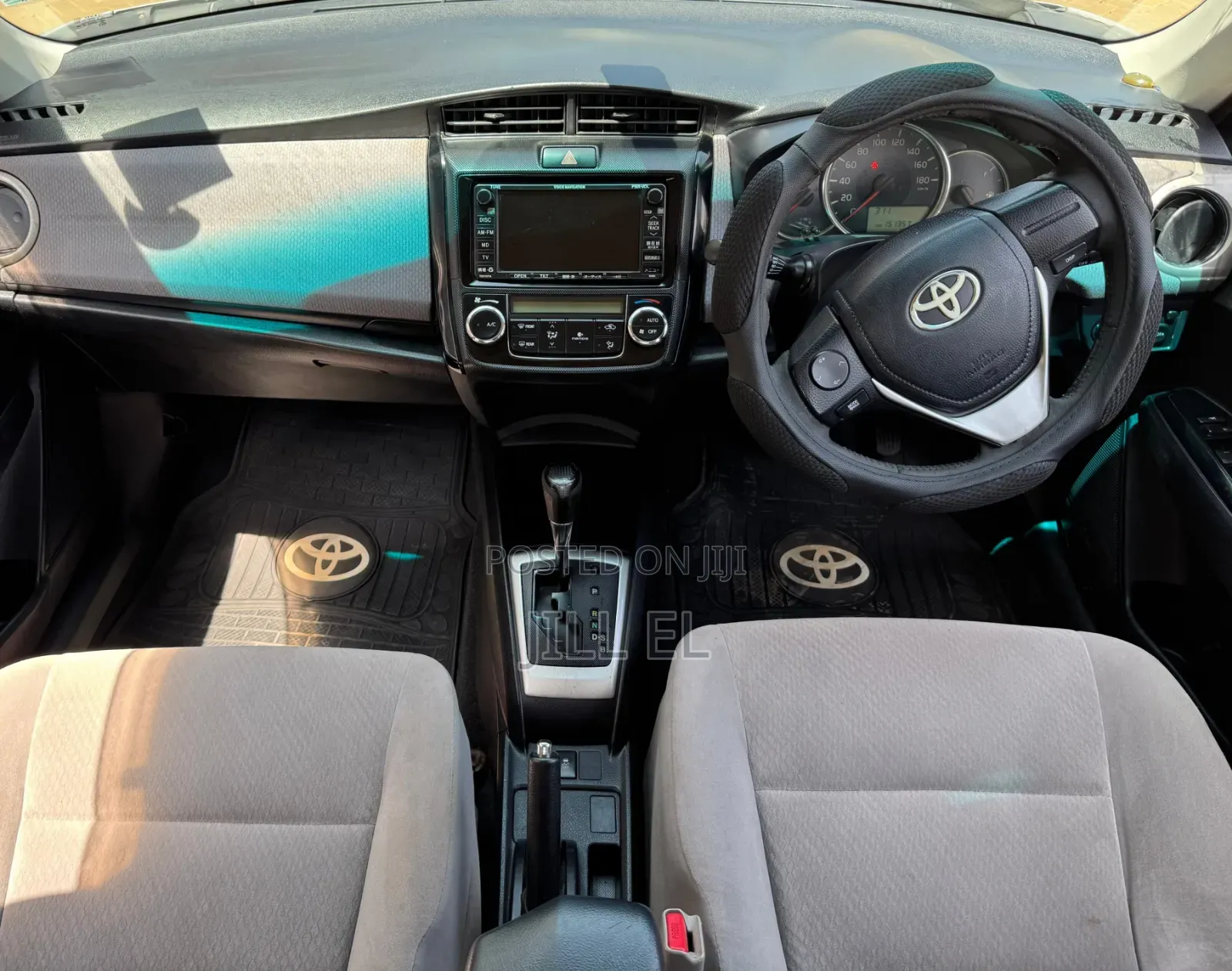 Toyota Axio 1.5 G 2WD 2012 Silver