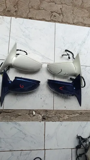 W221 Side Mirrors