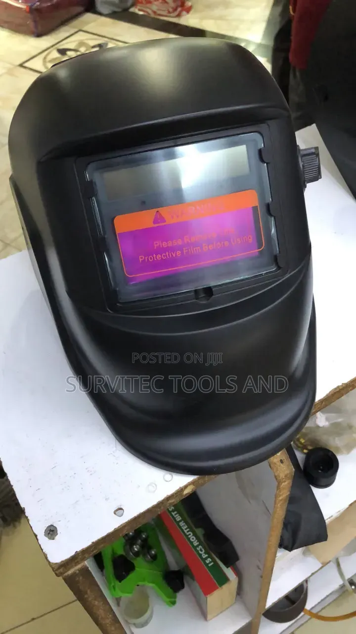 KM1600 Auto Darkening Welding Helmet
