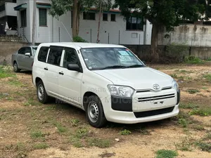 Toyota Succeed 2019 White