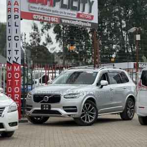 Volvo XC90 2019 Silver