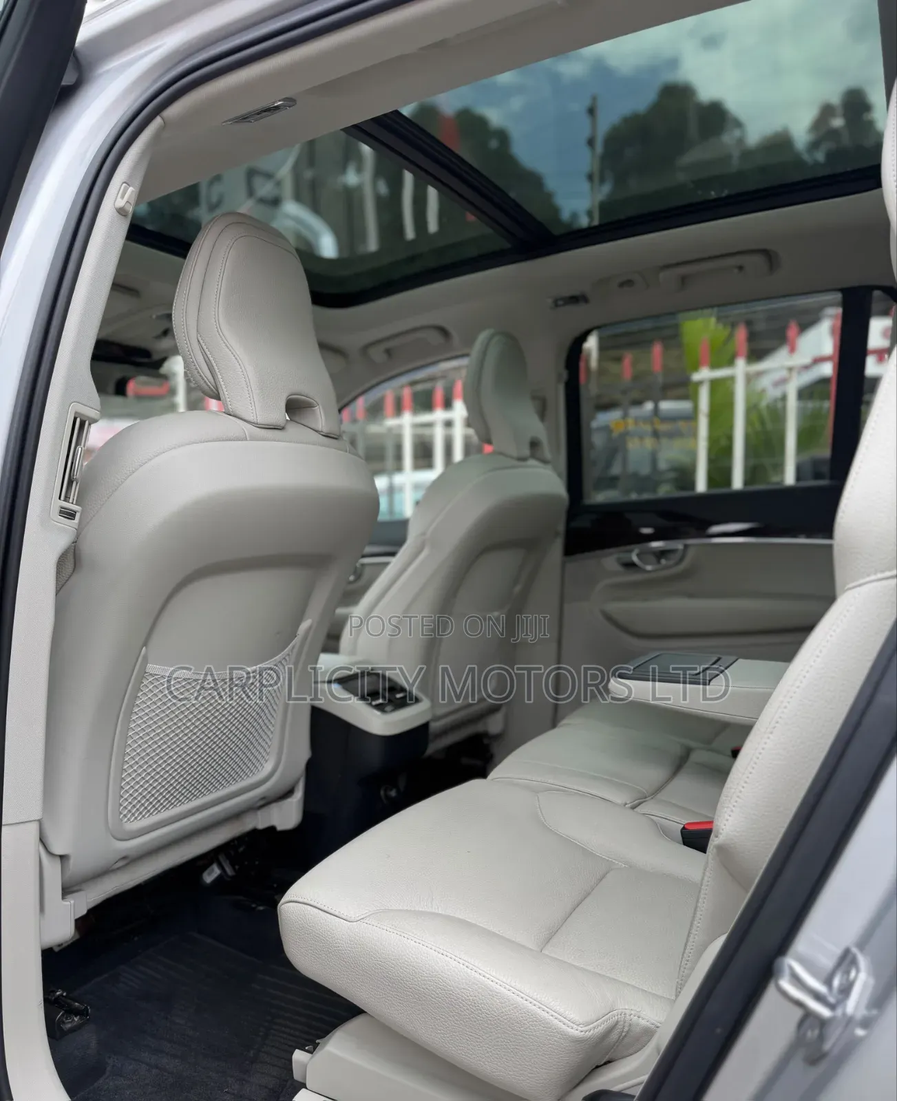 Volvo XC90 2019 Silver