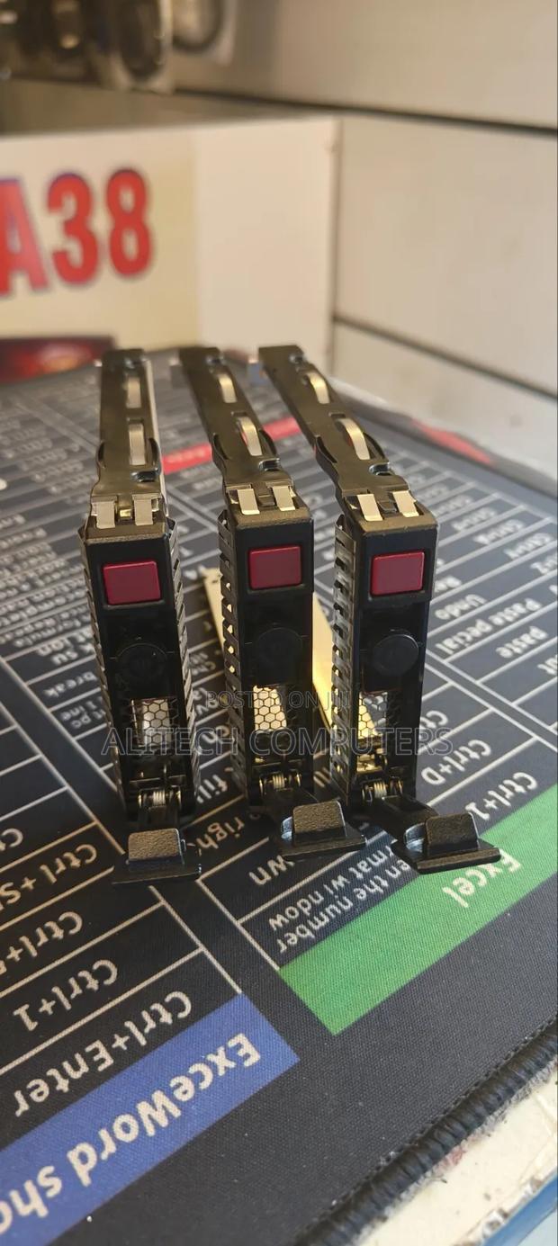 Server Hard-Disk Cages - thumbnail 2