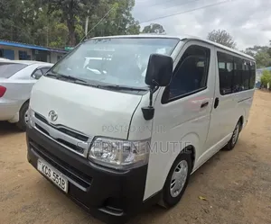 Toyota HiAce 2012 White