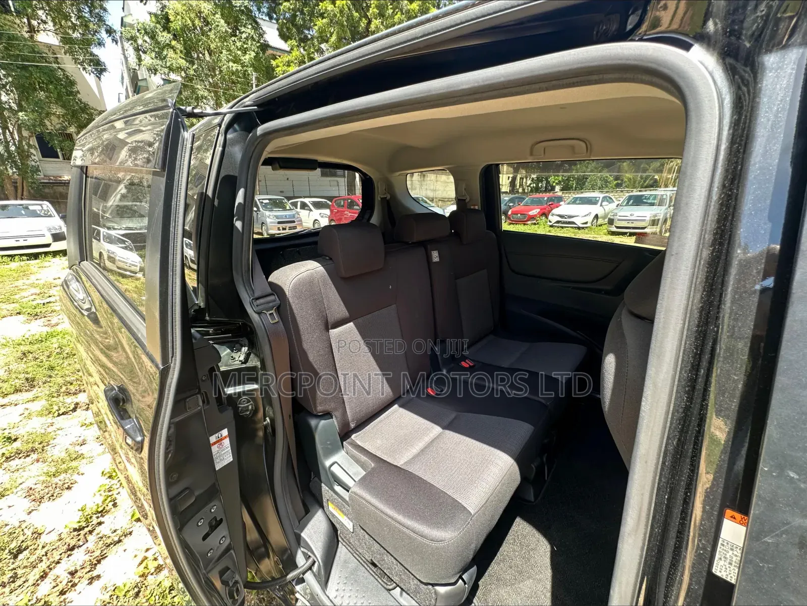 Toyota Sienta 2019 Black