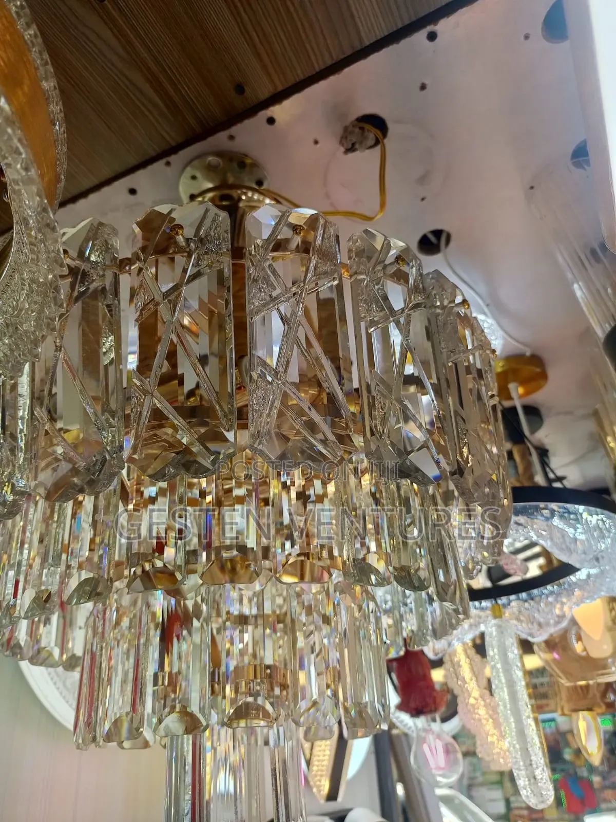 Luxurious Crystal Chandelier Lights 6bulbs