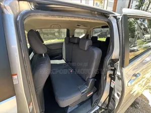 Toyota Sienta 2019 White