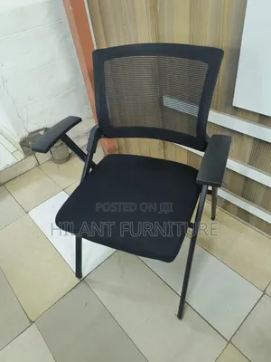 Black Fabric Heavy-Duty Foldable Chair