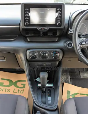 Toyota Yaris 2020 White