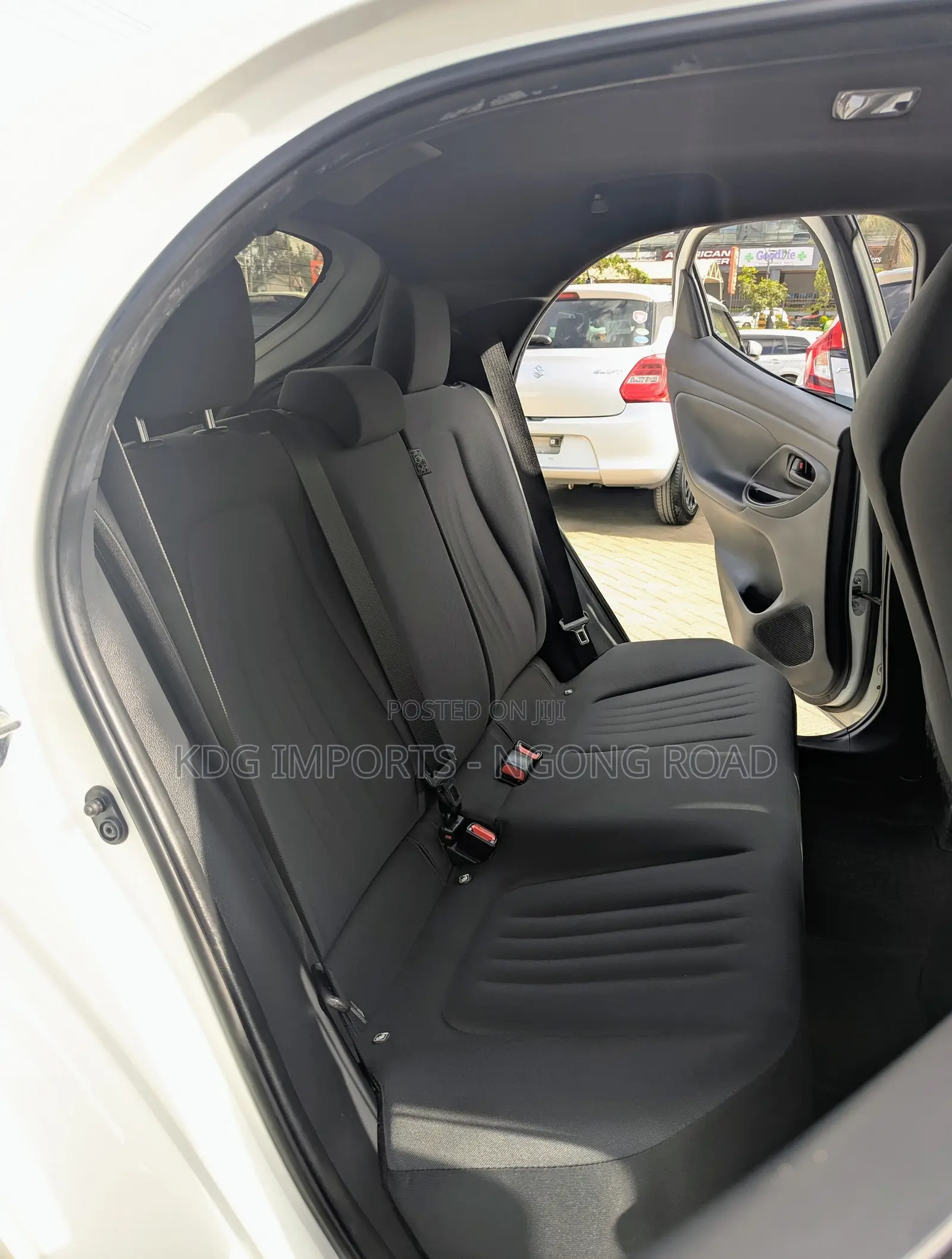 Toyota Yaris 2020 White