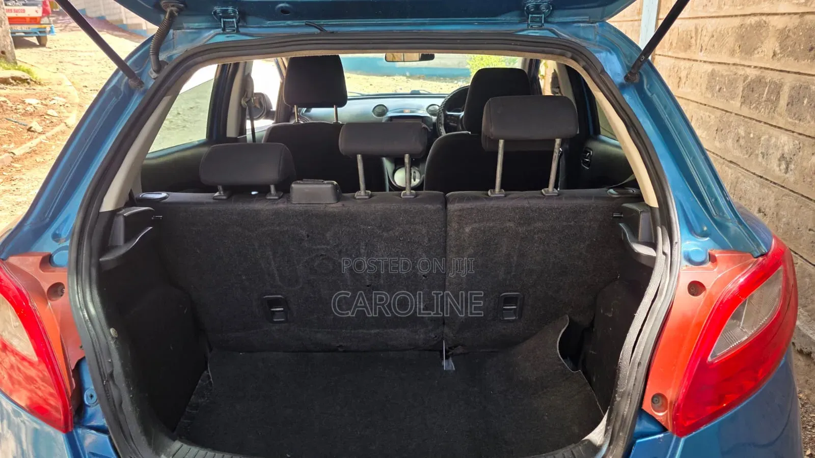 Mazda Demio 2011 Blue