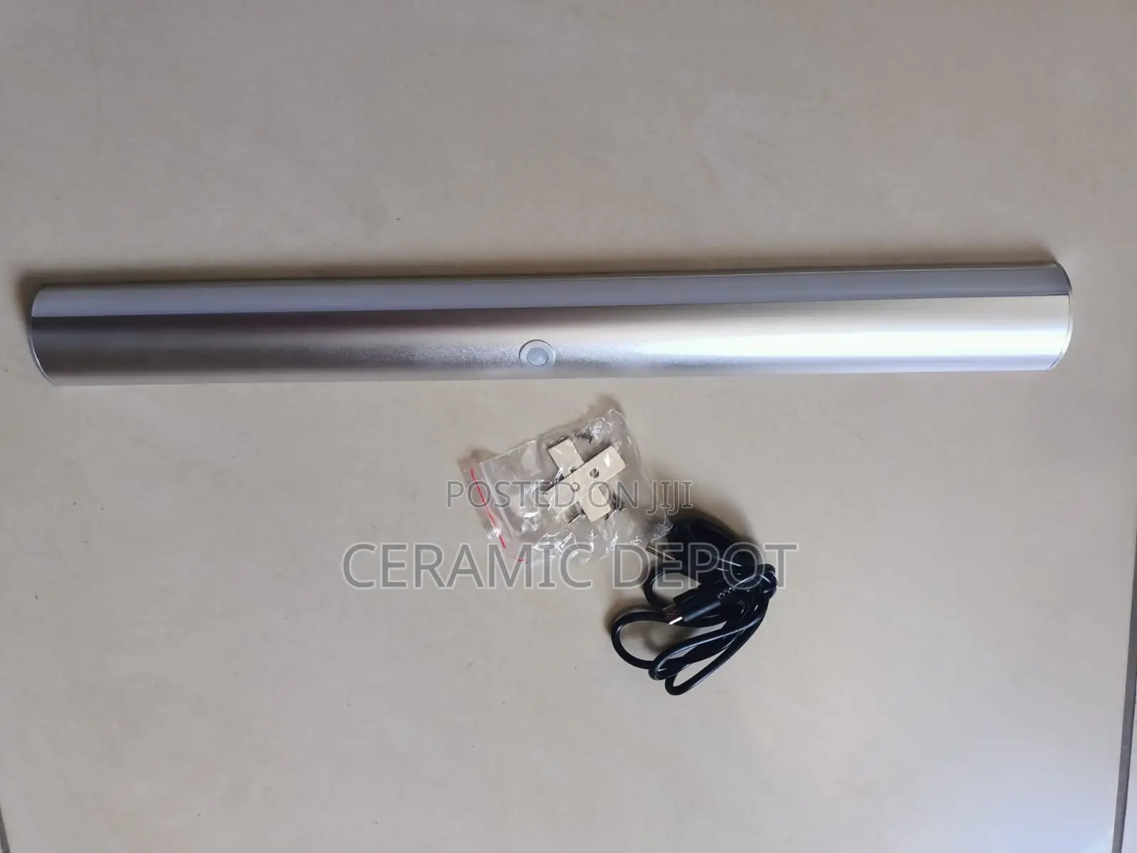 USB Rechargeable Wardrobe Cabinet LightWith Sensor &Battery-4000k 1.5W
