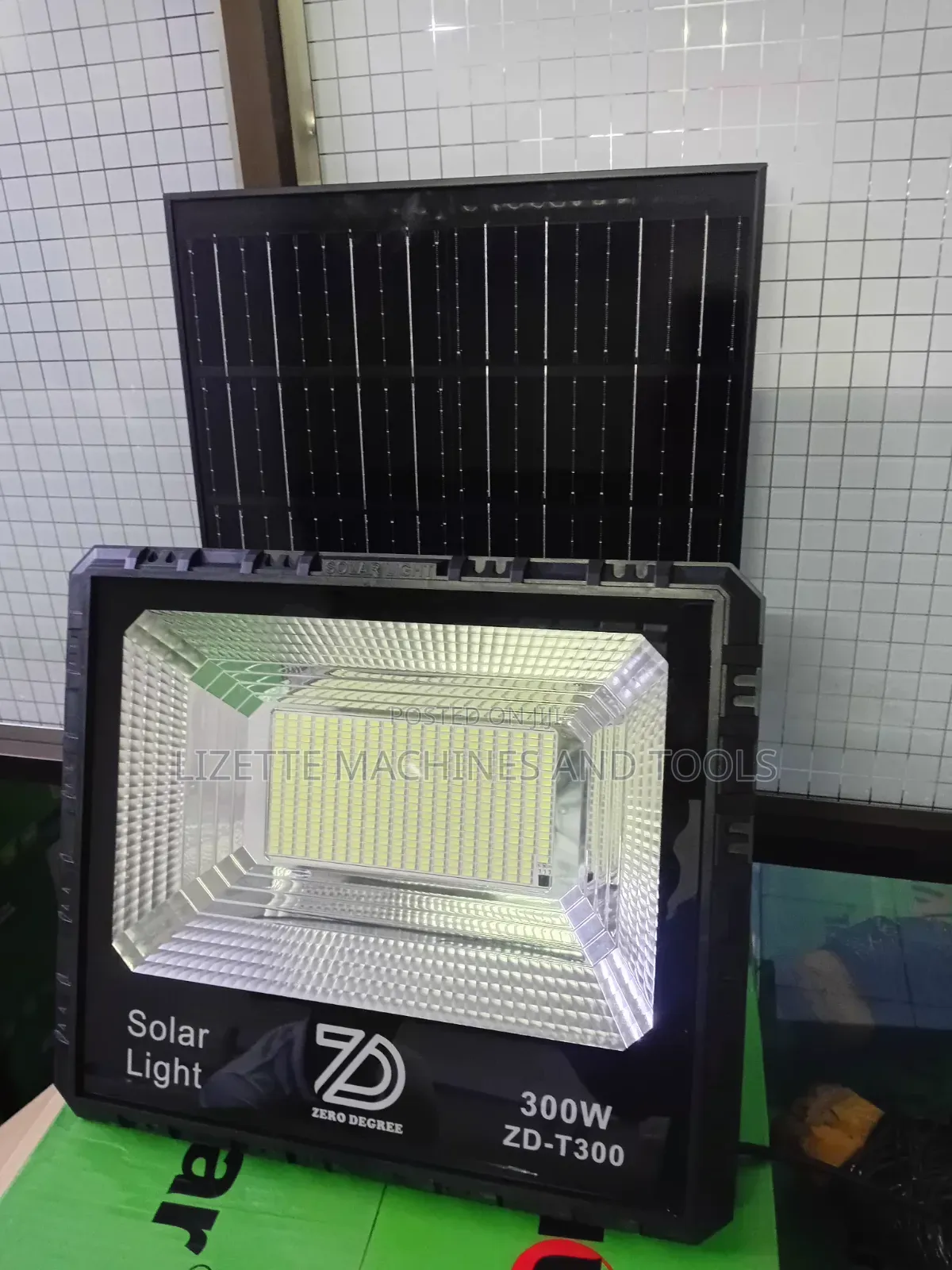 Zero Degree ZD 300W Solar Flood Light