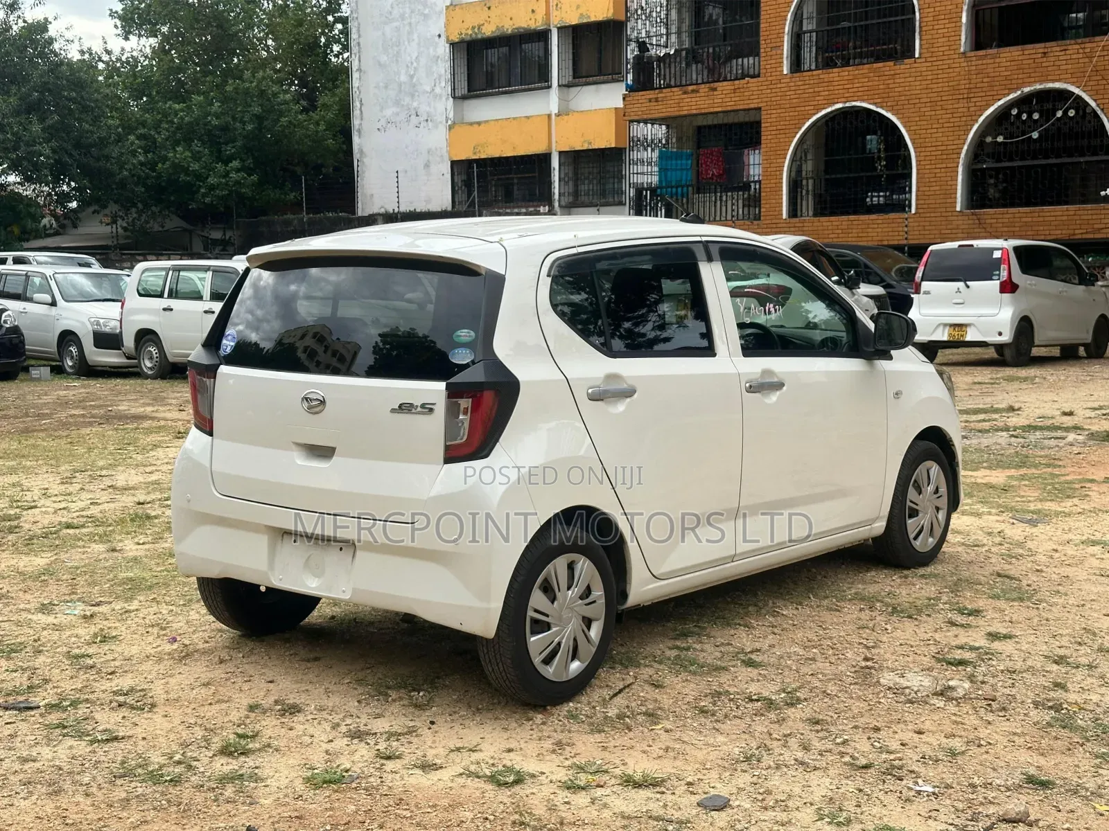 Daihatsu Mira 2019 White