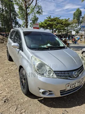 Nissan Note 1.6 Petrol 2011 Silver