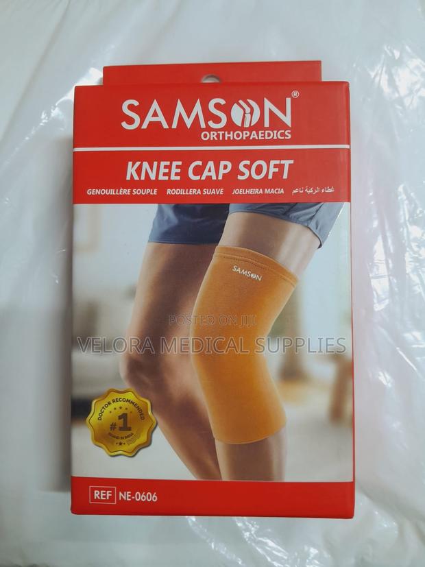 Soft Knee Cap Support – Elastic Knee Compression Sleeve - main view