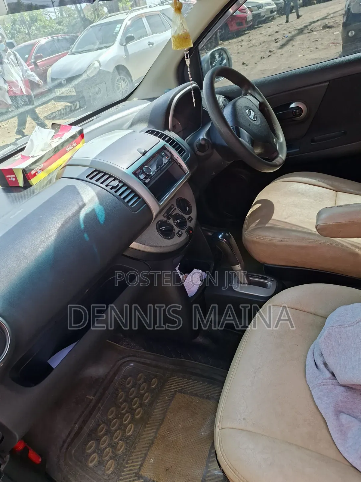 Nissan Note 1.6 Petrol 2011 Silver