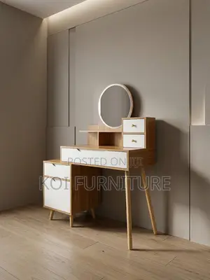 Dressers; Classic Elegant Dressing Vanity Table