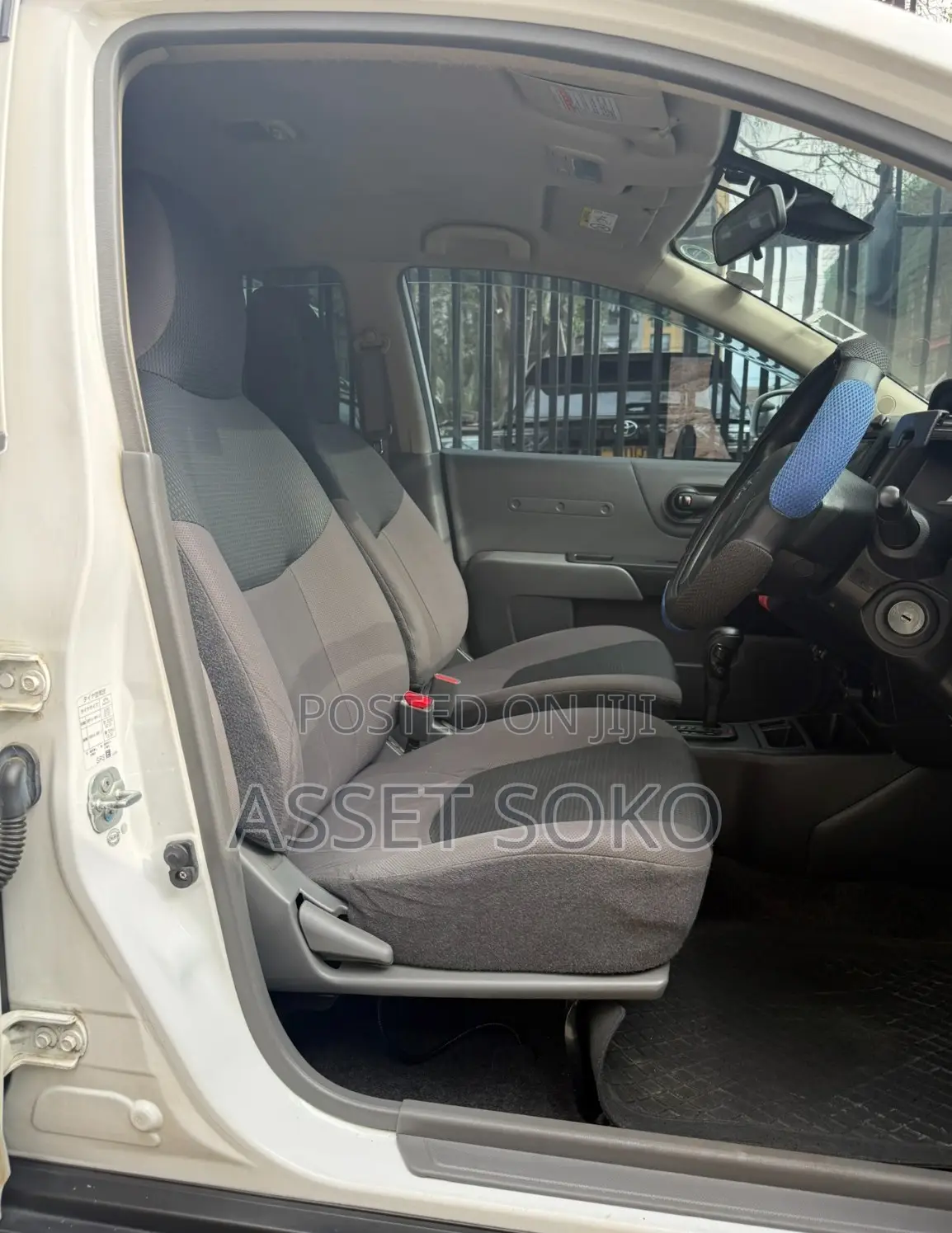 Nissan Advan 2017 White