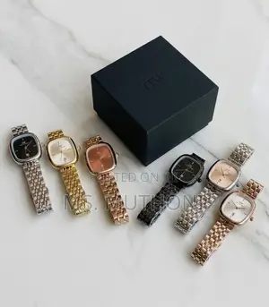 New Ladies Daniel Wellington Quadro Collection