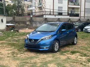 Nissan Note 2019 Blue