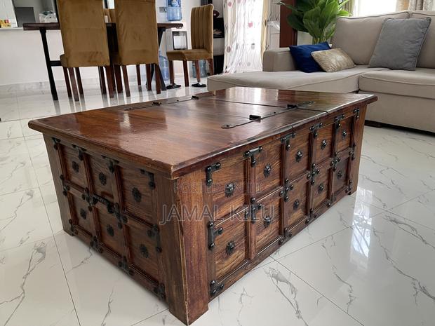 Panel Chest Coffee Table - thumbnail 4