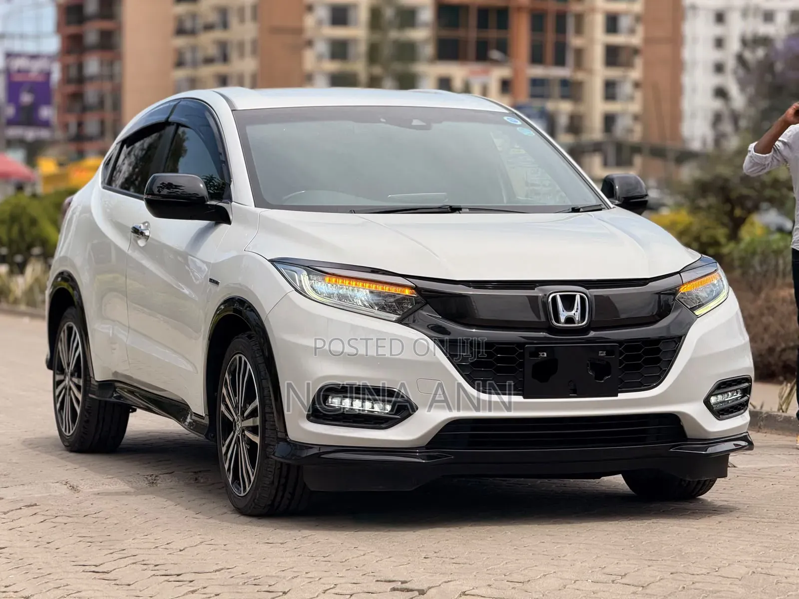 Honda Vezel 2019 White