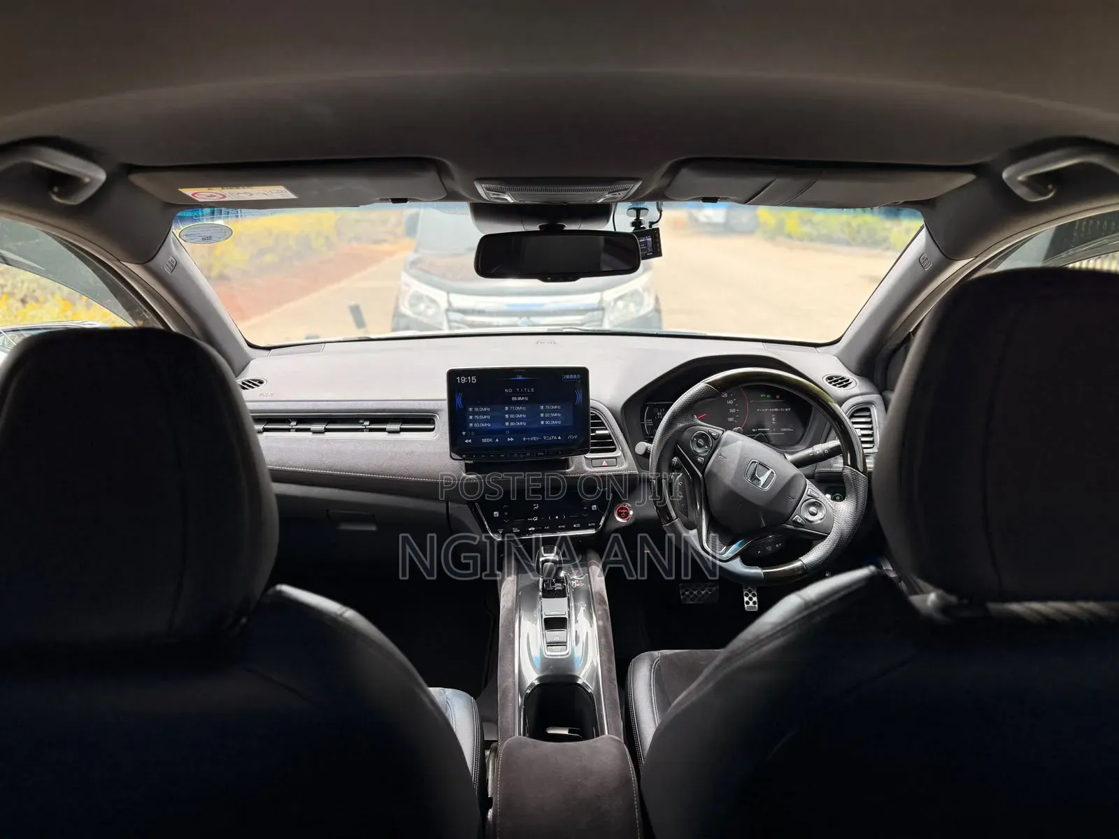 Honda Vezel 2019 White