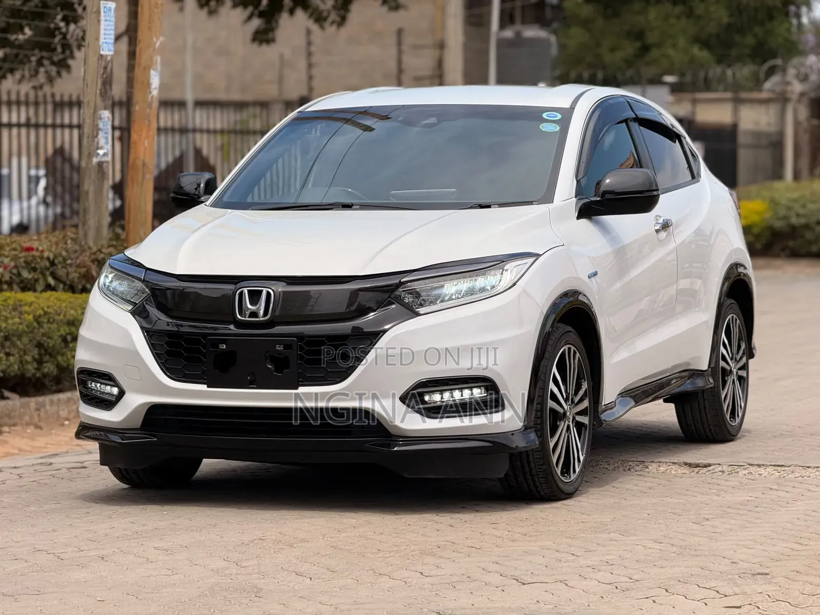 Honda Vezel 2019 White