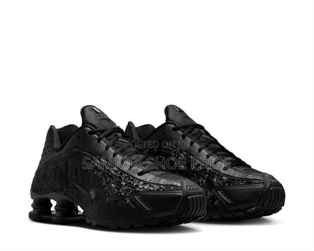 Nike Shox R4 ' Black Floral' - thumbnail 2