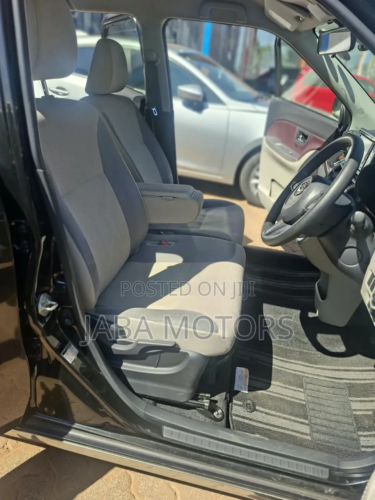 Daihatsu Cast 2019 Black