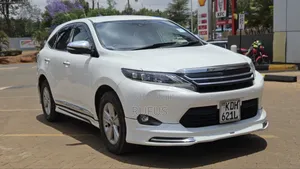 Toyota Harrier 2.0 2015 Pearl