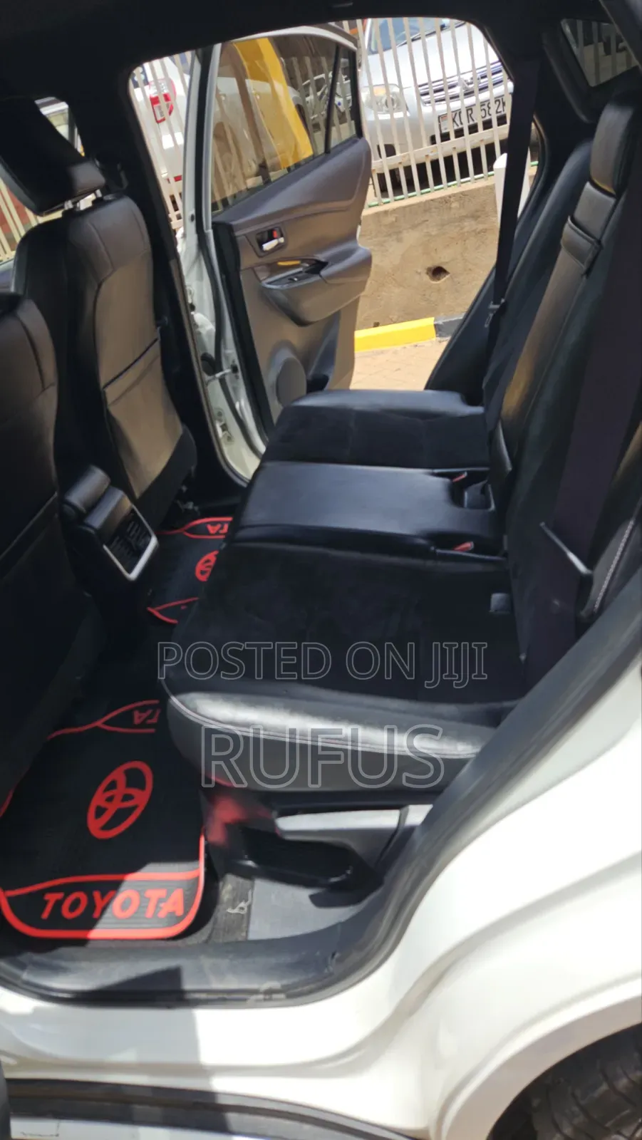 Toyota Harrier 2.0 2015 Pearl