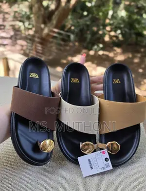 Zara Toe Ring Sandals With Gold Hardware Size 37-41