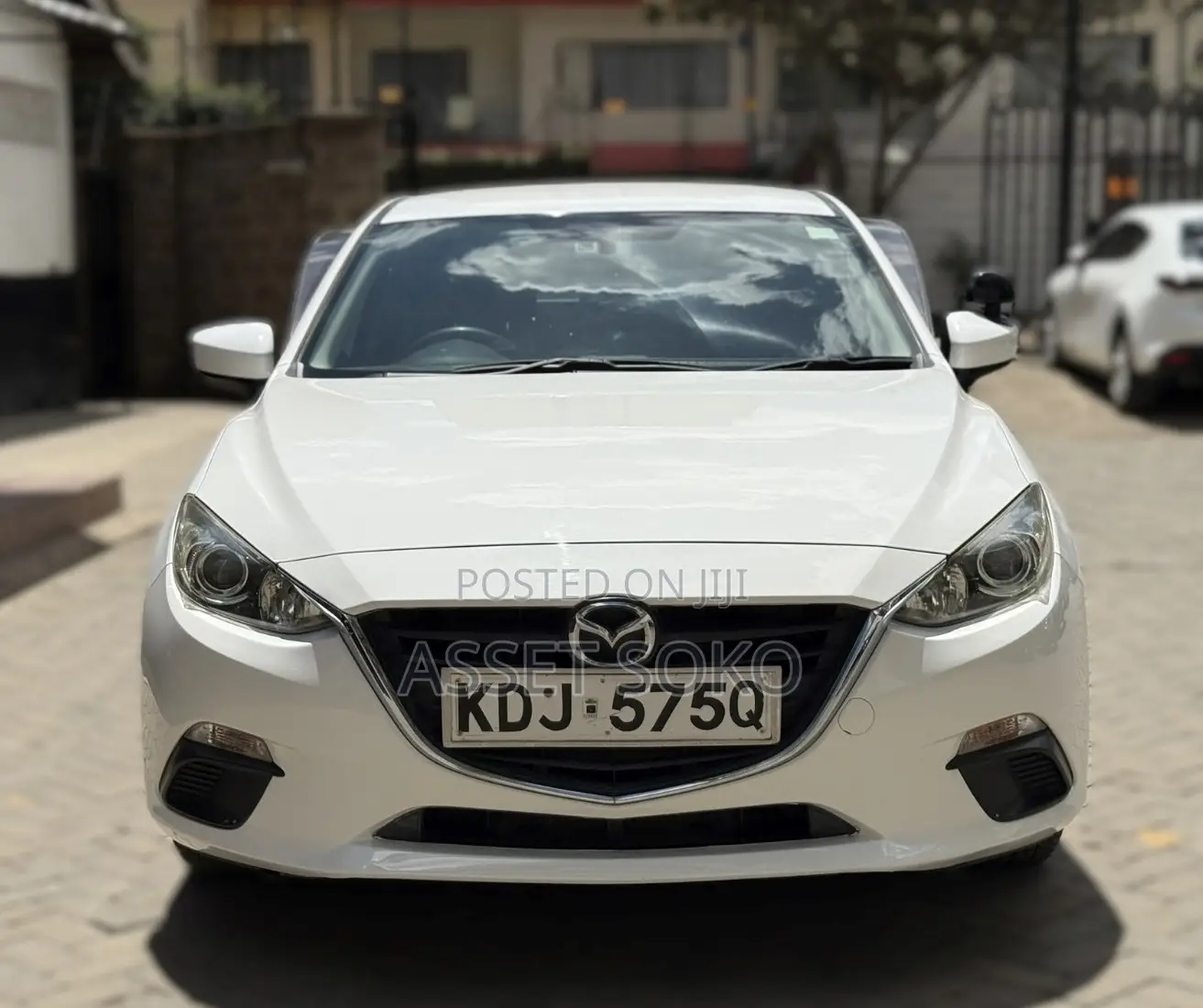 Mazda Axela 2015 White