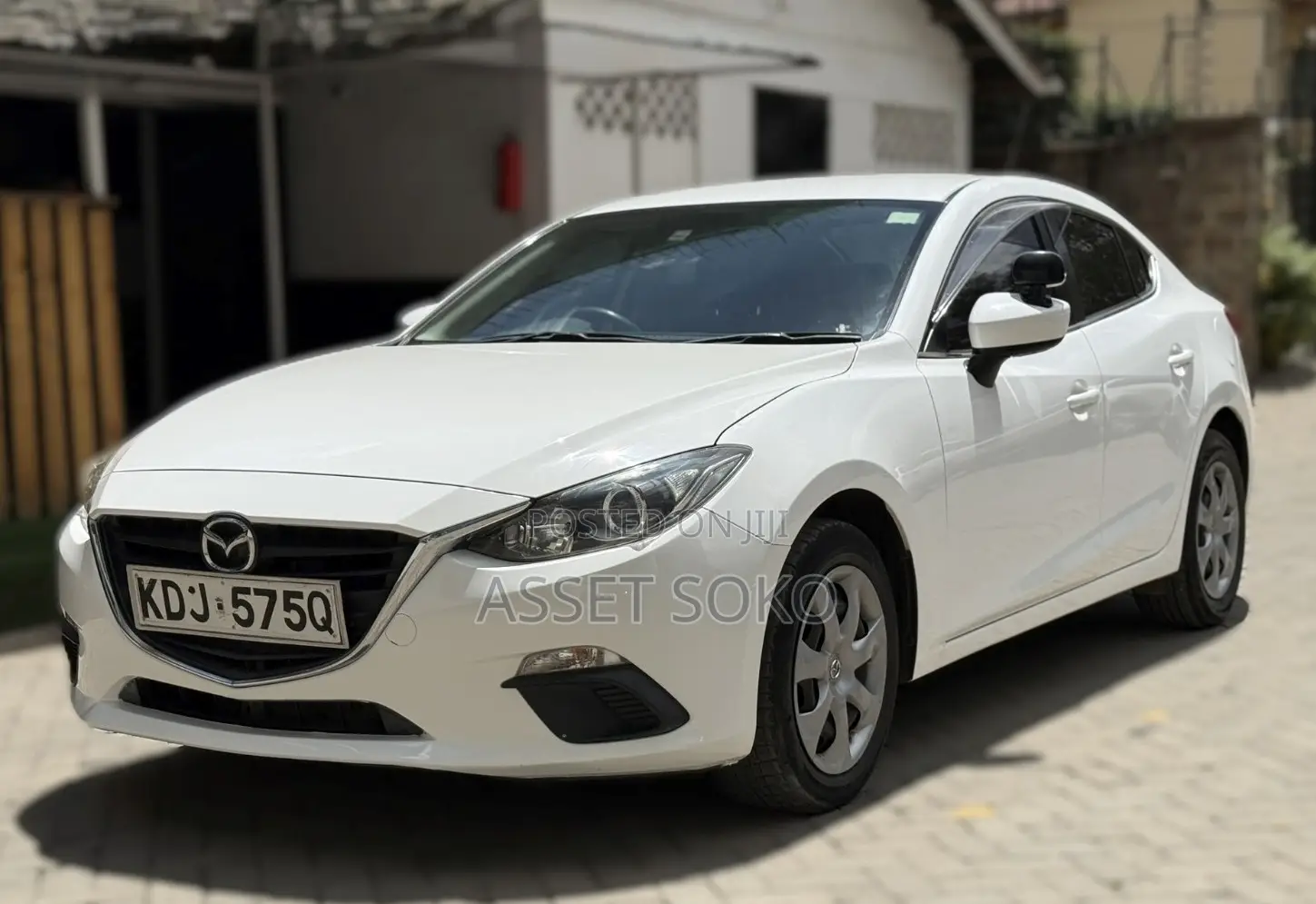 Mazda Axela 2015 White