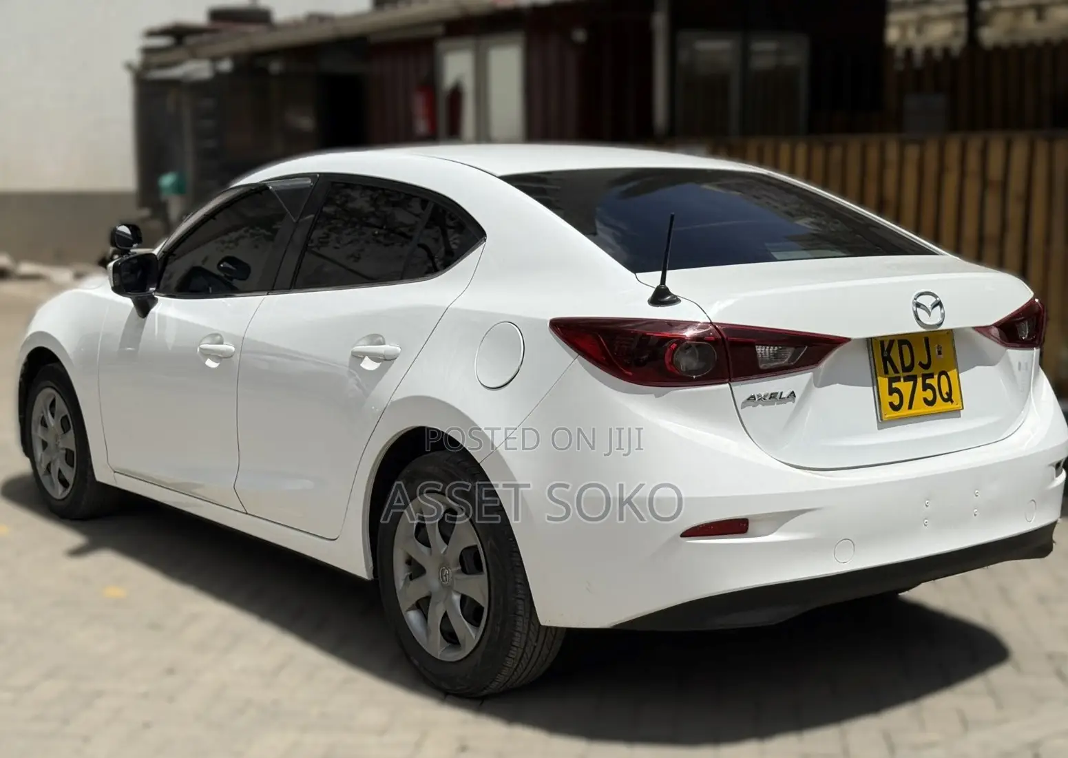 Mazda Axela 2015 White