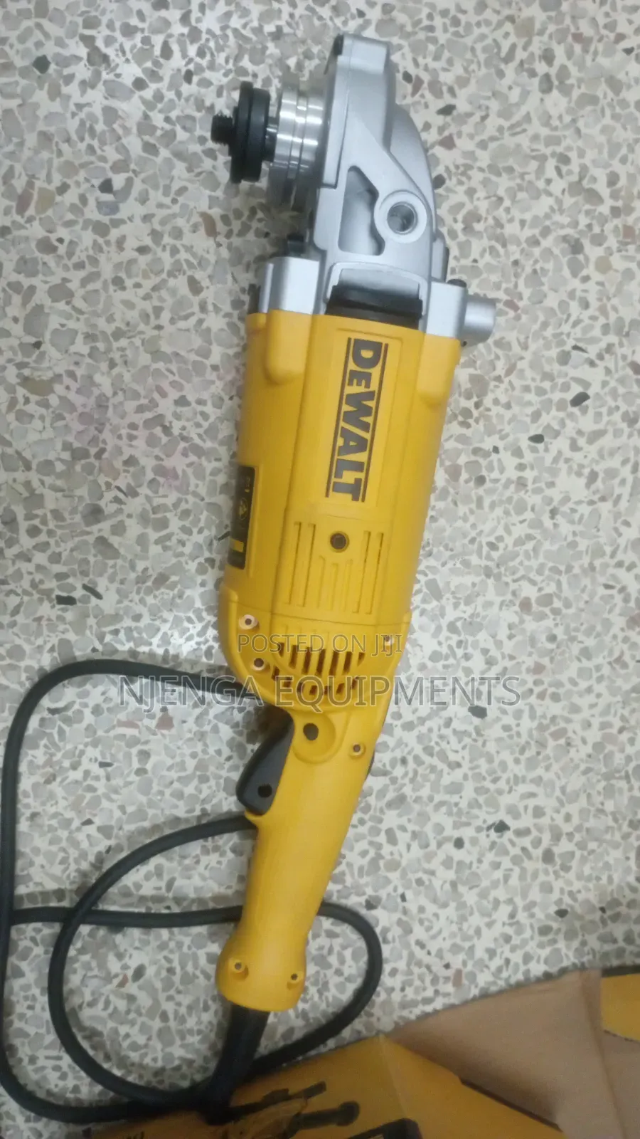 Heavy Duty DeWalt Grinder 9"