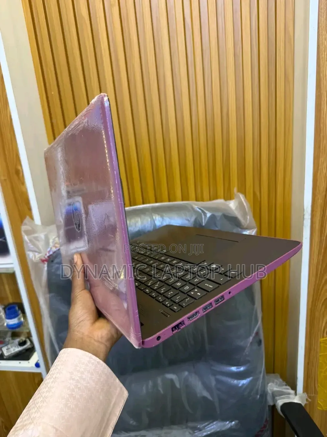 Laptop HP 15 4GB AMD A6 HDD 512GB