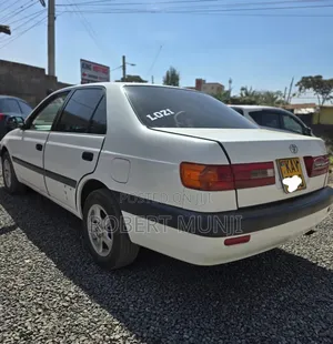 Toyota Corona Premio 2001 White