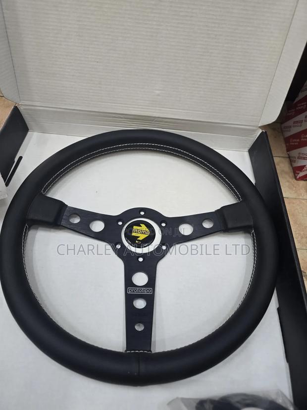 MOMO Racing Steering Wheel - thumbnail 2