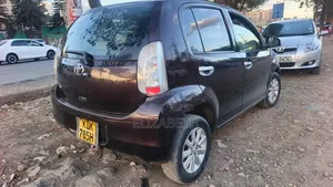 Toyota Passo 2015 Red